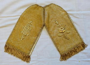 Cloth of Gold Ciborium Veil